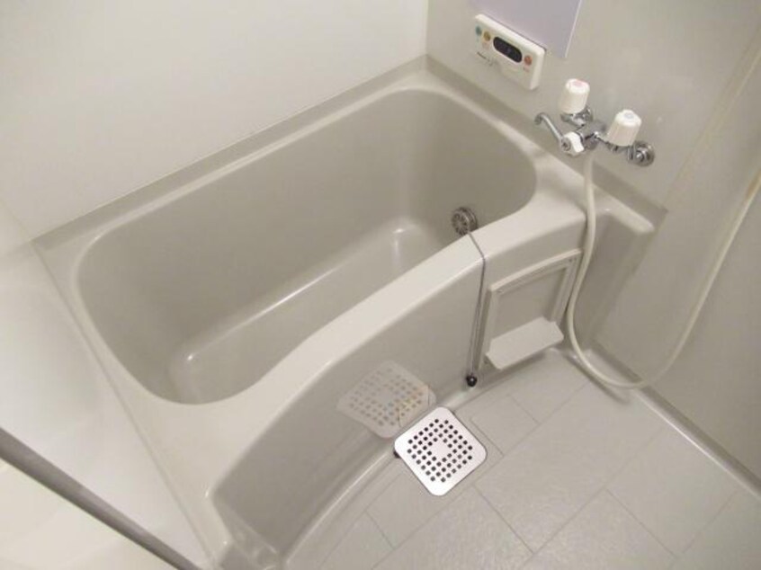 ユニットバス レジデンス　スワニーⅢ