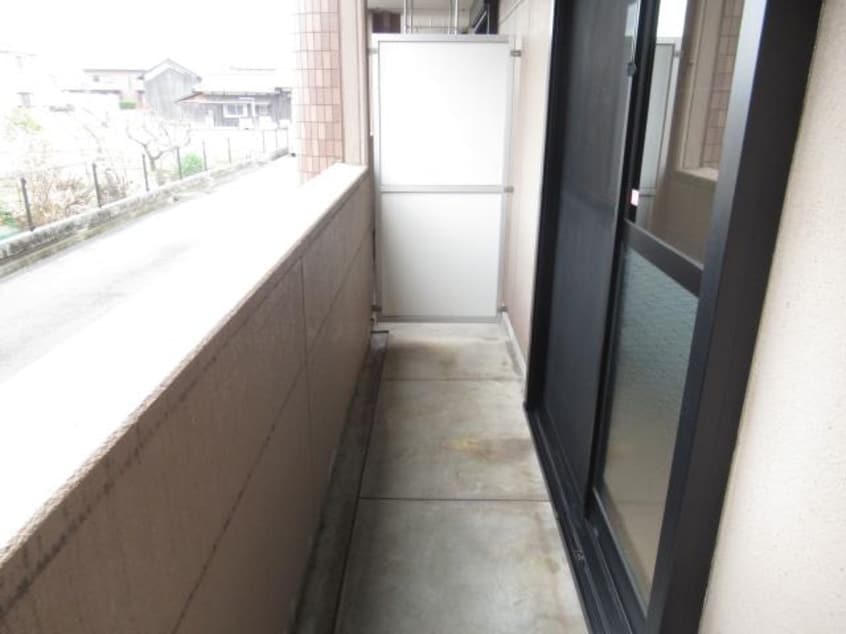 ベランダ レジデンス　スワニーⅢ