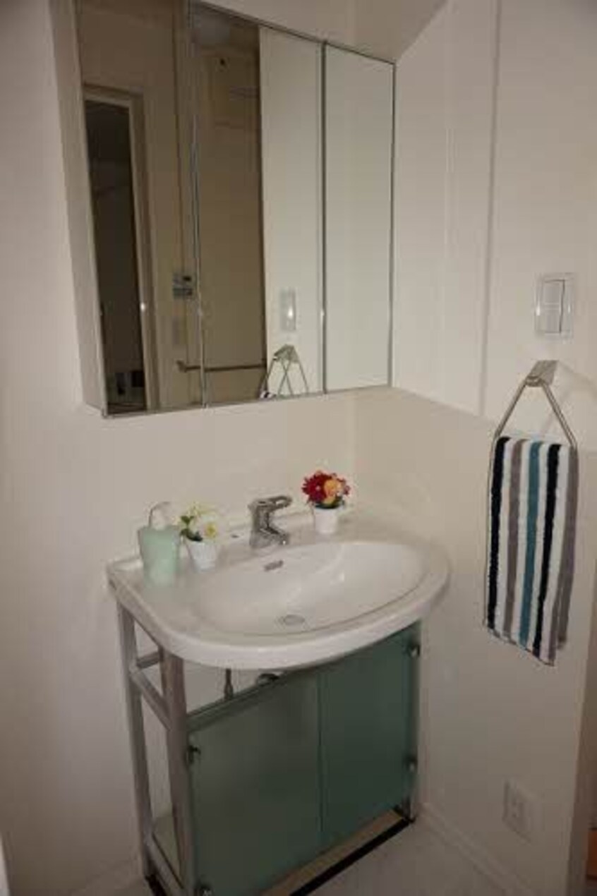  フレールド・セリーズ