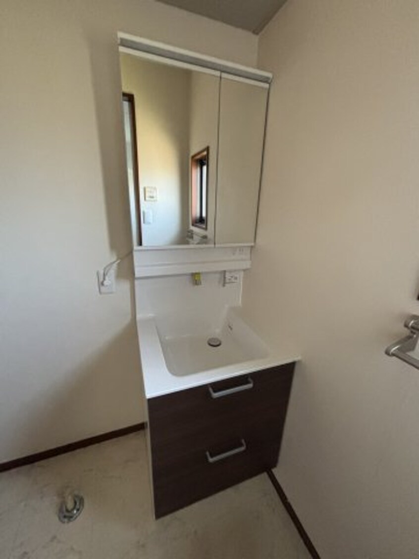  メゾンさくら　B棟