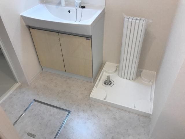 洗濯機置場 山陽本線（中国）/新倉敷駅 バス21分上成下車:停歩6分 1階 築6年