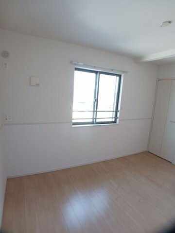  エテルナ　ナリッシュ　Ⅱ