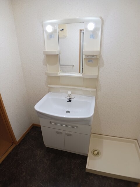  山陽本線（中国）/倉敷駅 バス17分南高入口下車:停歩4分 1階 築19年