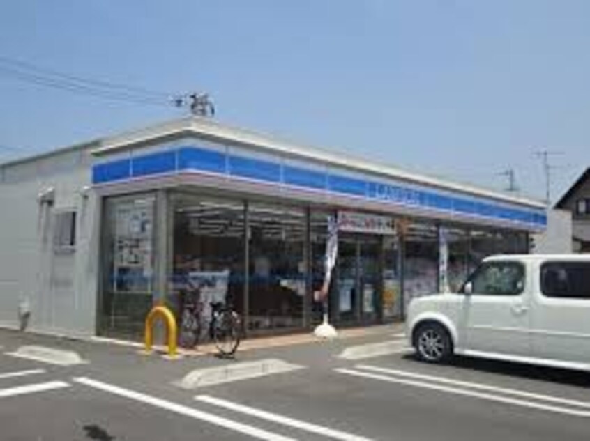 ローソン 倉敷西阿知町店(コンビニ)まで348m フェルナ
