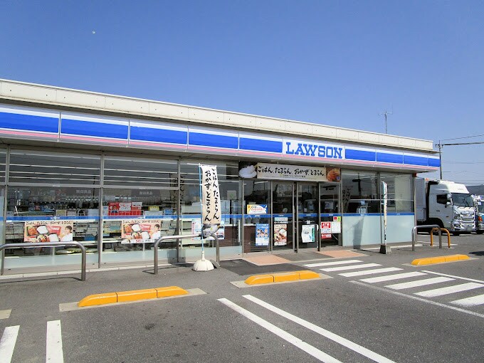 ローソン 岡山興除店 2112m 瀬戸大橋線/茶屋町駅 徒歩11分 1階 築25年