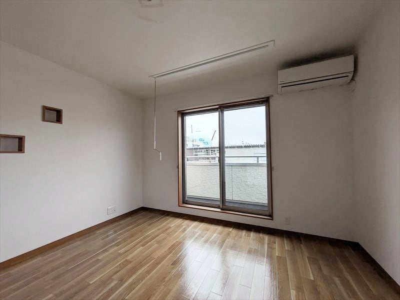  Square Villa 白楽町