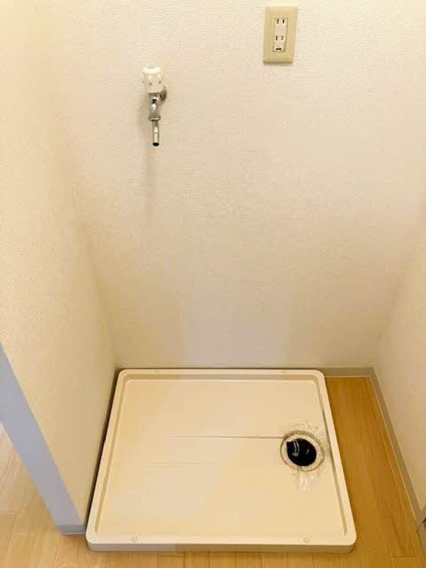  ディア　エスタ　B棟