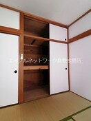  吉岡マンションＤ棟