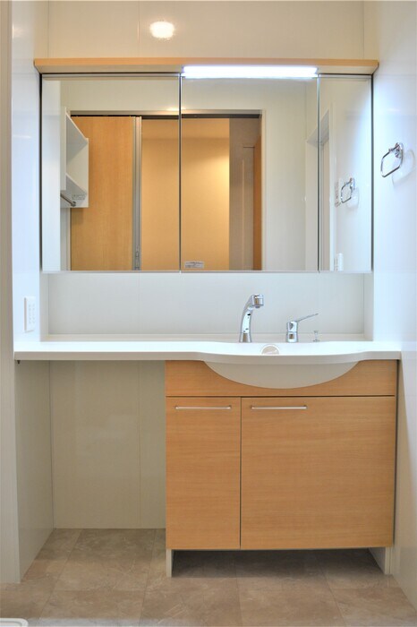  ベイ　ブランシェ　Ａ棟