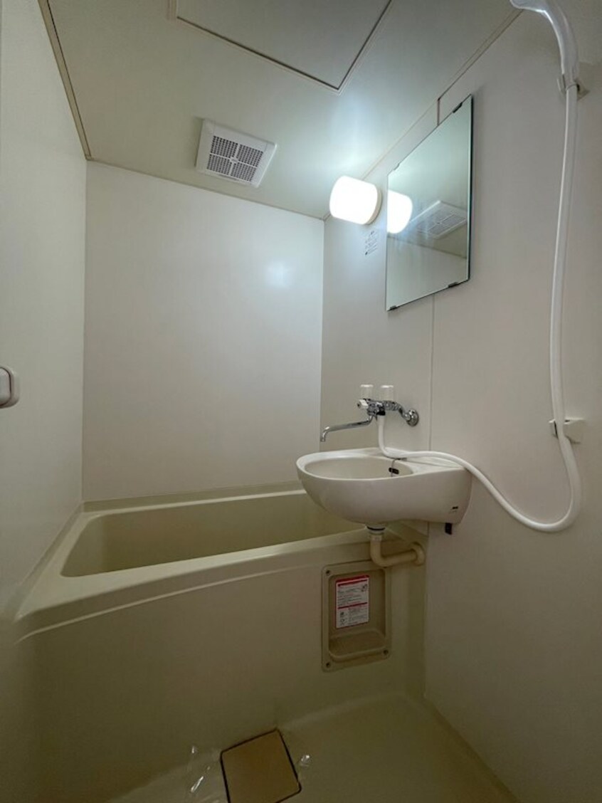  エステートナガオ