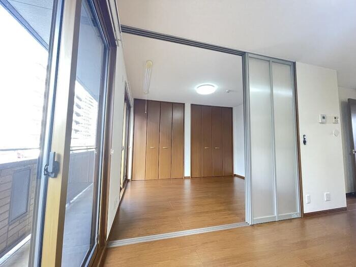  ファミーユ昭和