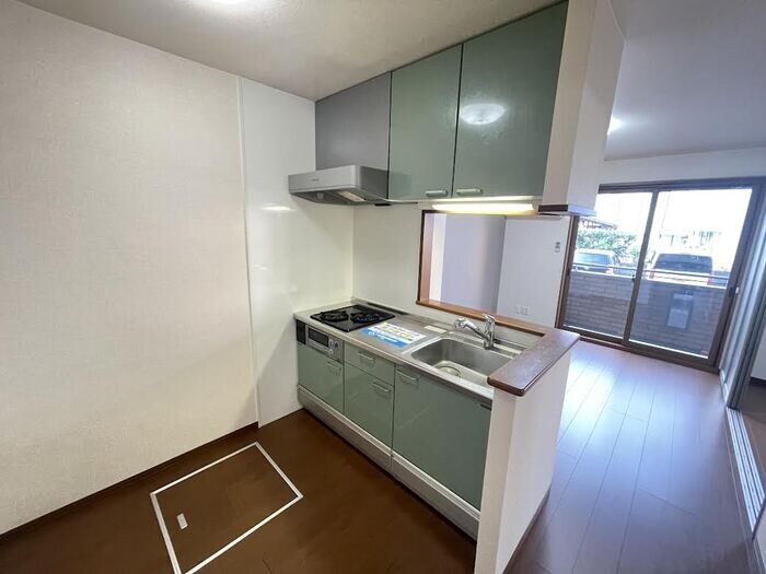  ファミーユ昭和