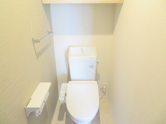  サンライズ吉岡