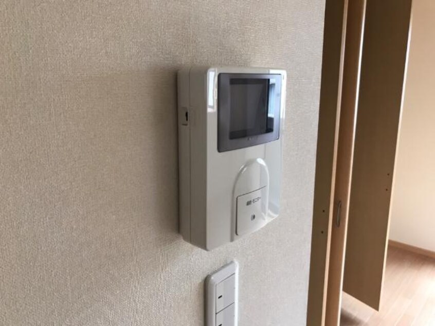 カメラ付インターホン プラスペリティ