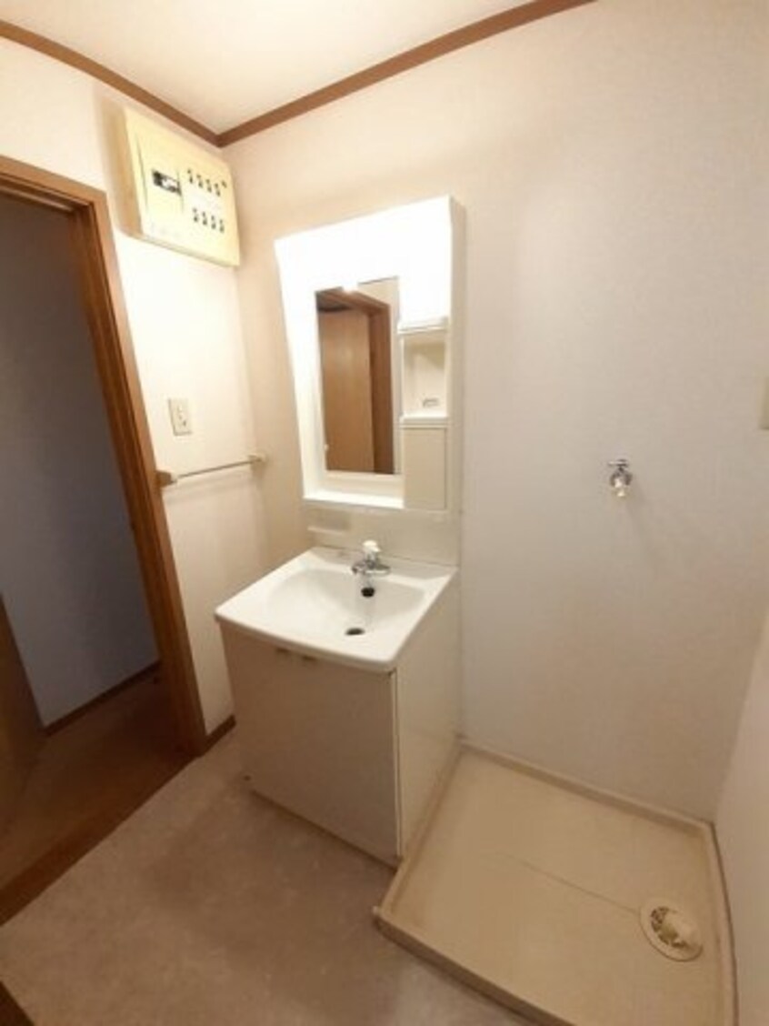  水島臨海鉄道水島本線/球場前駅 徒歩13分 1階 築25年