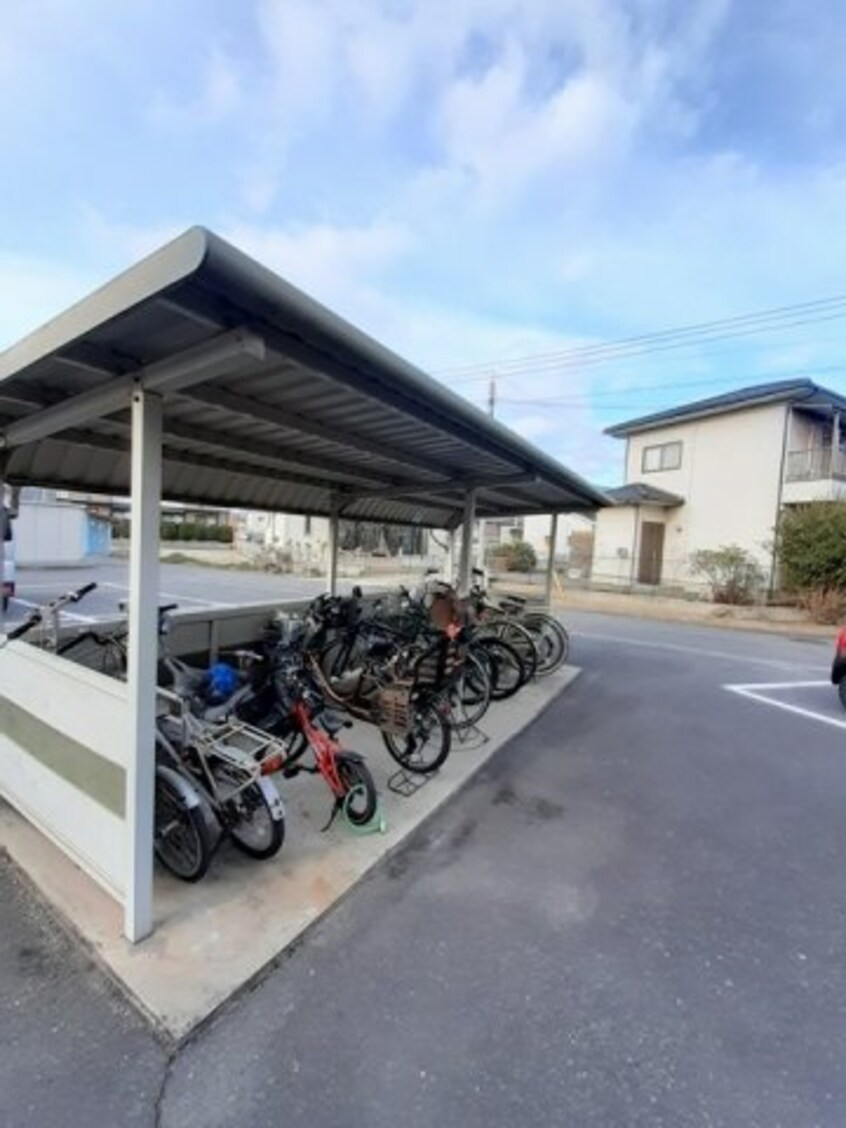  水島臨海鉄道水島本線/球場前駅 徒歩13分 1階 築25年