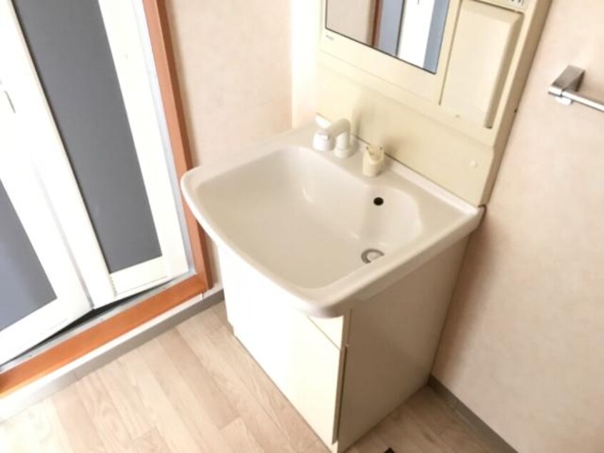 洗髪洗面化粧台 水島臨海鉄道水島本線/弥生駅 徒歩14分 1階 築21年