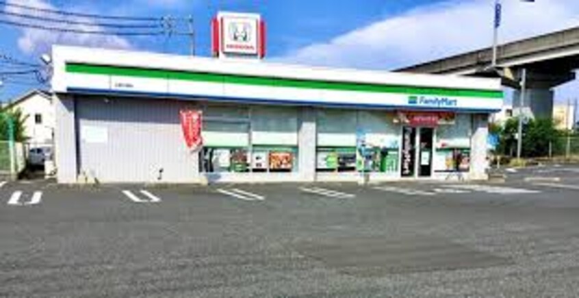 ファミリーマート 玉島爪崎店(コンビニ)まで383m 山陽本線（中国）/新倉敷駅 徒歩14分 4階 築29年