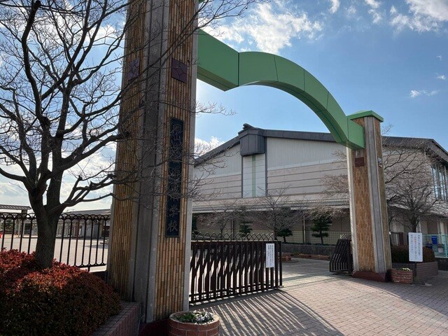 岡山市立御南小学校 950m 山陽本線（中国）/庭瀬駅 徒歩20分 2階 築18年