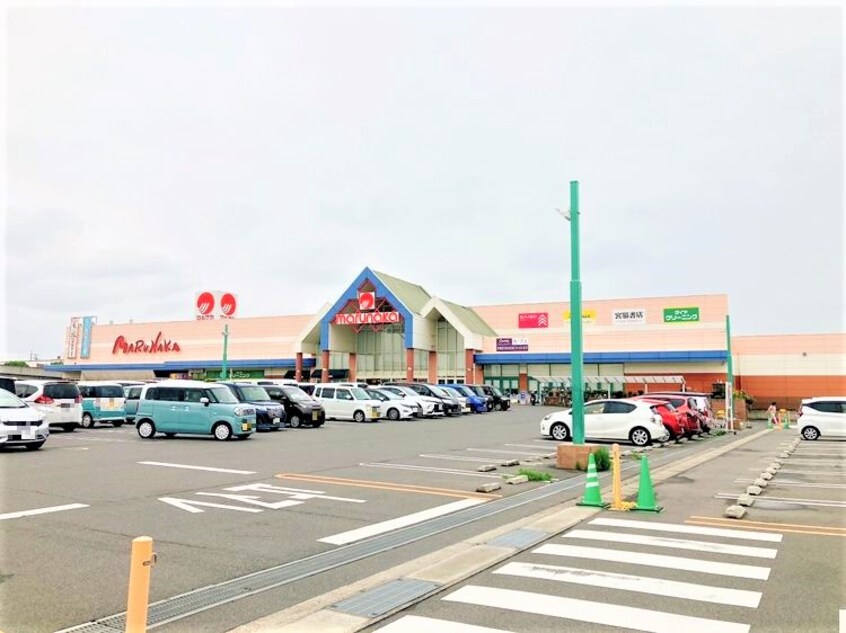 マルナカ 中島店(スーパー)まで635m 水島臨海鉄道水島本線/西富井駅 徒歩11分 2階 築27年