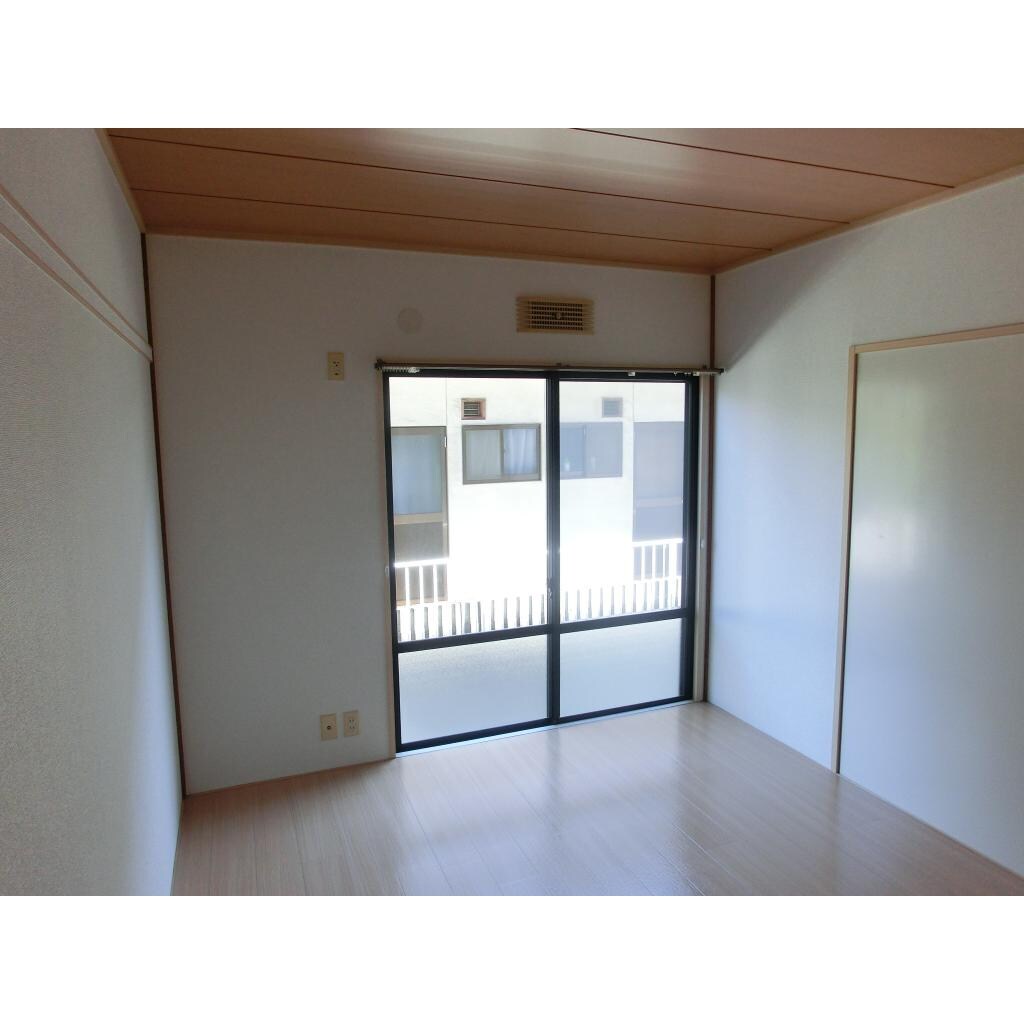 洋室 水島臨海鉄道水島本線/栄駅 徒歩21分 1階 築31年