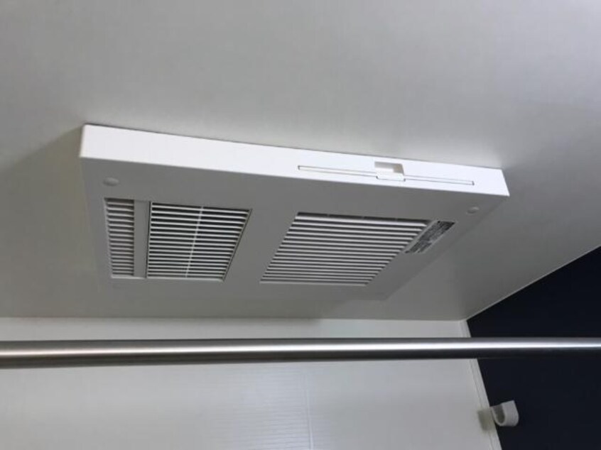 浴室乾燥機 山陽本線（中国）/新倉敷駅 徒歩16分 1階 築11年