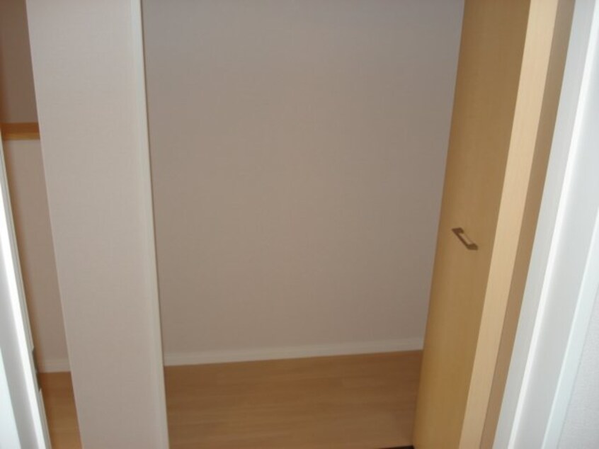 廊下収納内 ローズハウス