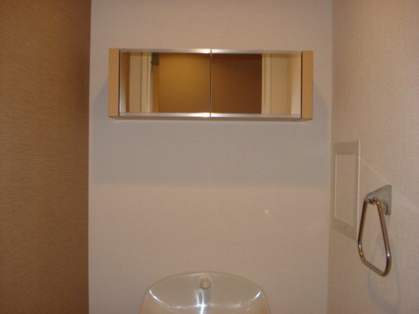 トイレ戸棚 ローズハウス