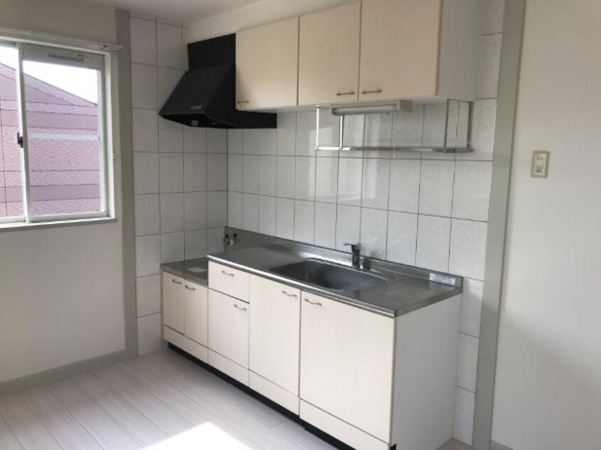 キッチン 山陽本線（中国）/金光駅 徒歩10分 2階 築16年