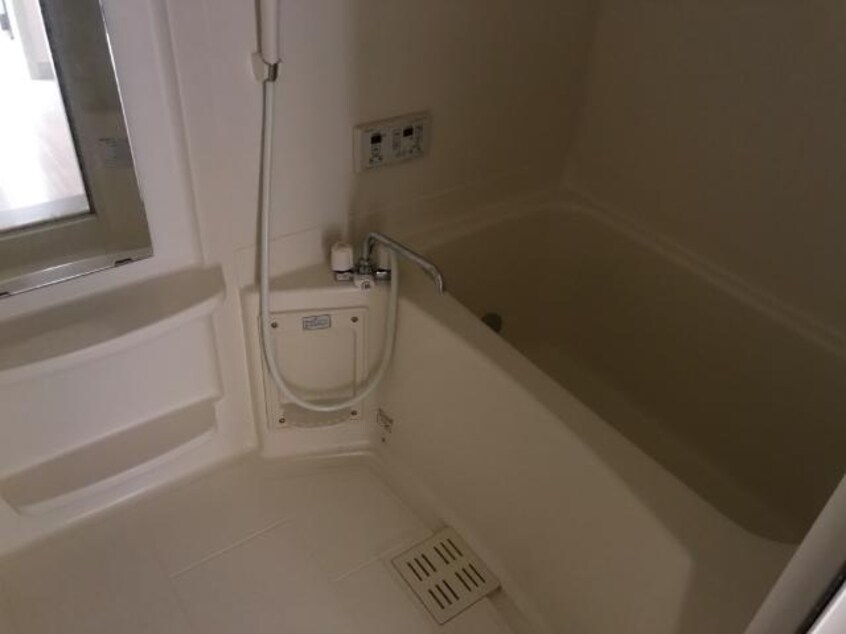 バス／シャワールーム等 山陽本線（中国）/金光駅 徒歩10分 2階 築16年