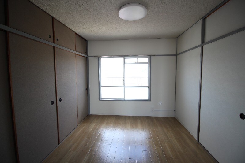  水島臨海鉄道水島本線/弥生駅 徒歩7分 3階 築51年