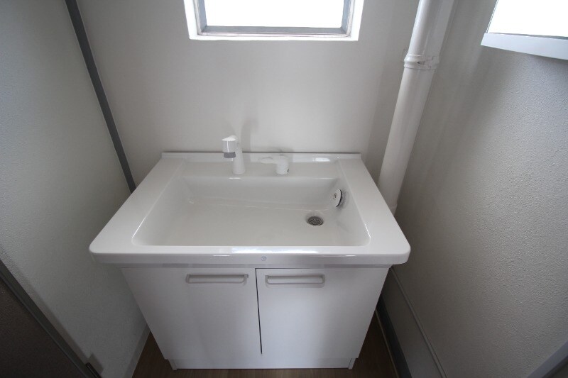  水島臨海鉄道水島本線/弥生駅 徒歩7分 3階 築51年