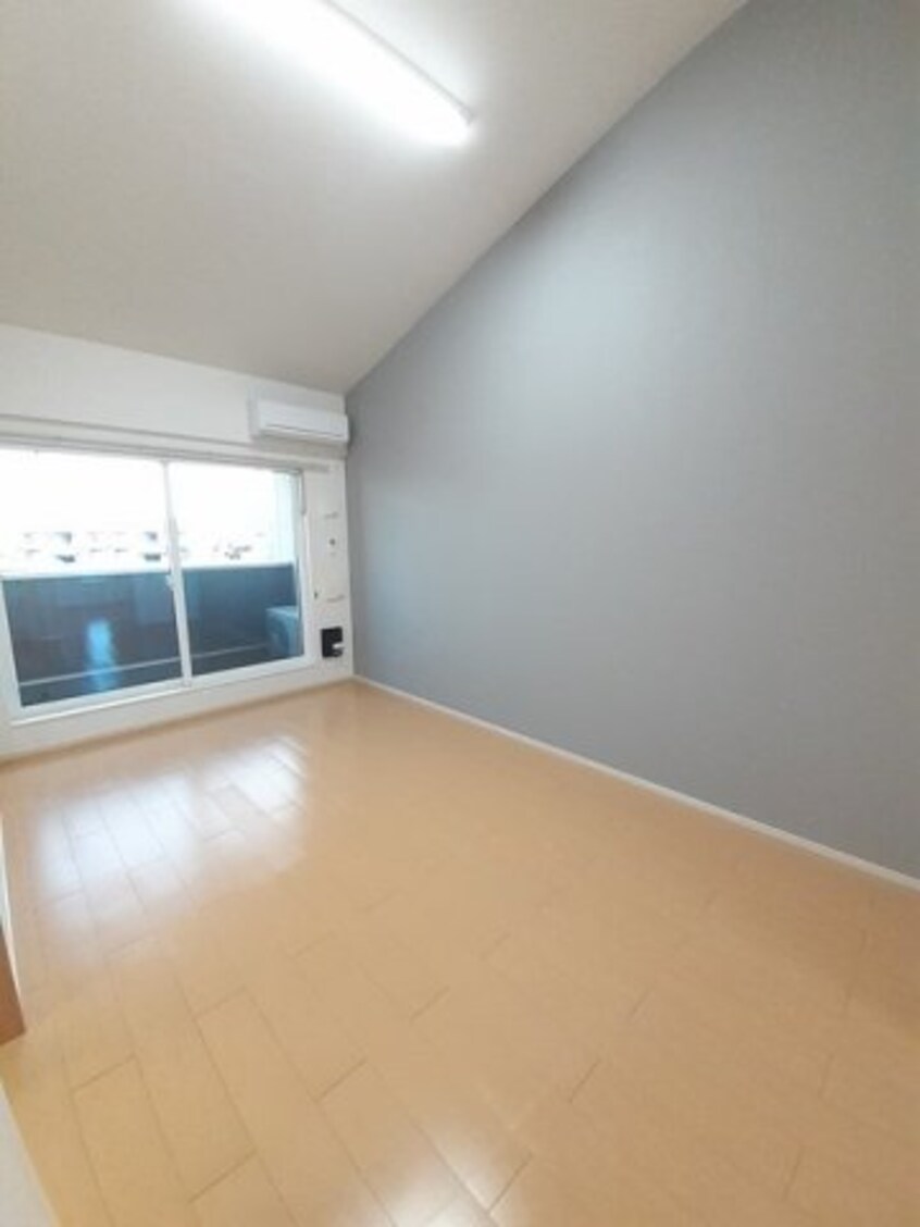  山陽本線（中国）/西阿知駅 徒歩15分 2階 築13年