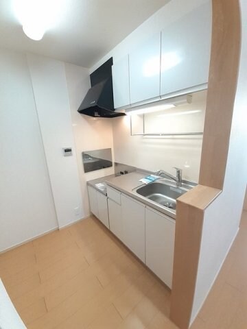  山陽本線（中国）/西阿知駅 徒歩15分 2階 築13年