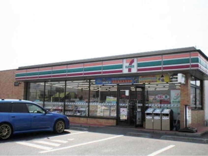 セブンイレブン連島中央１丁目店まで600m 水島臨海鉄道水島本線/弥生駅 徒歩14分 2階 築15年