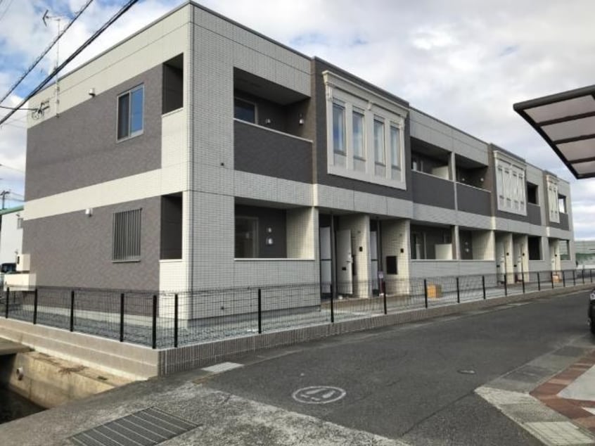 外観写真（昼） 山陽本線（中国）/倉敷駅 バス20分小溝下車:停歩8分 1階 築3年