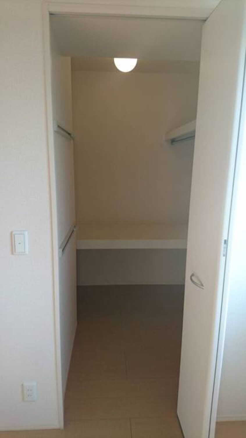  ファーシル　B棟