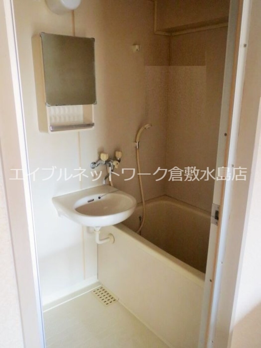 水島臨海鉄道水島本線/球場前駅 徒歩17分 2階 築33年