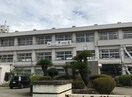 倉敷市立郷内中学校(中学校/中等教育学校)まで886m 瀬戸大橋線/木見駅 徒歩7分 1階 建築中