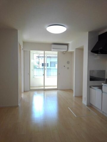  水島臨海鉄道水島本線/西富井駅 徒歩5分 1階 築9年