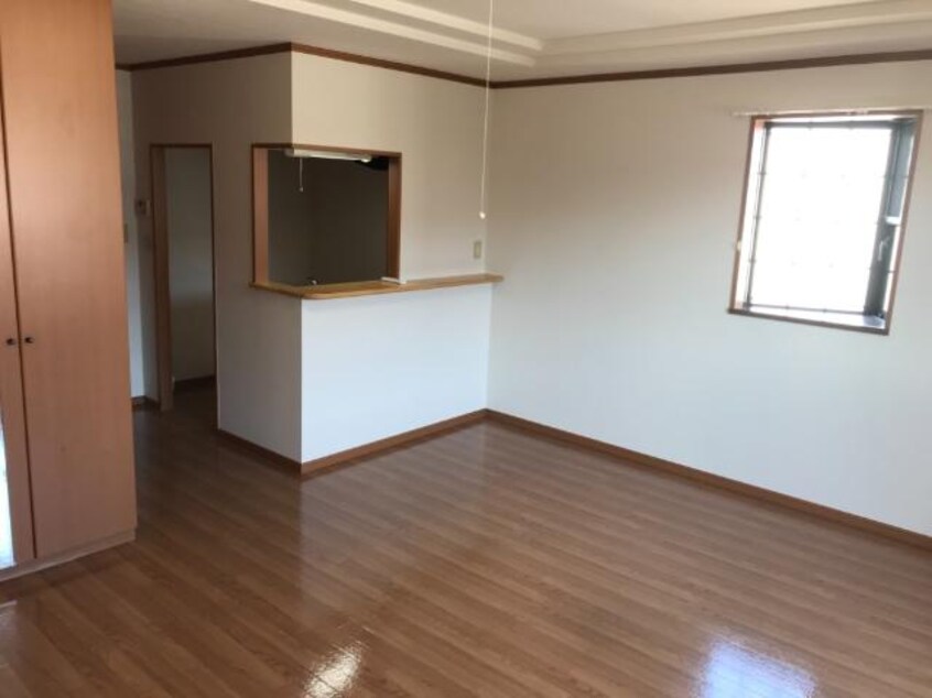 室内 山陽本線（中国）/倉敷駅 バス8分田ノ上下車:停歩4分 2階 築21年