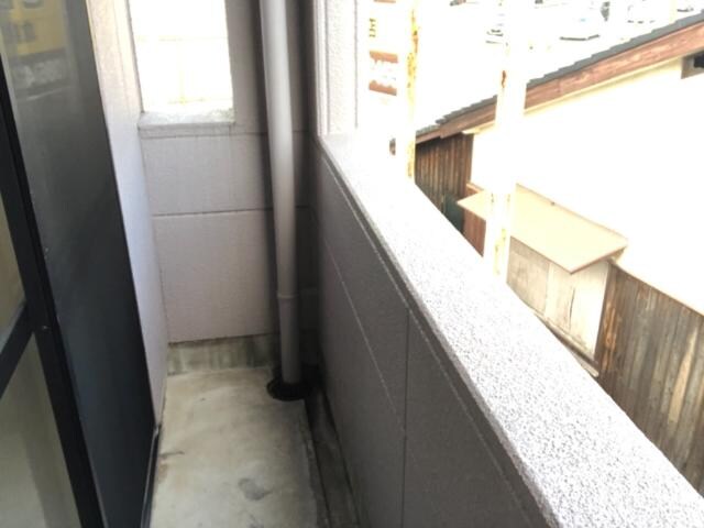 ベランダ 山陽本線（中国）/倉敷駅 バス10分八王寺口下車:停歩4分 2階 築27年