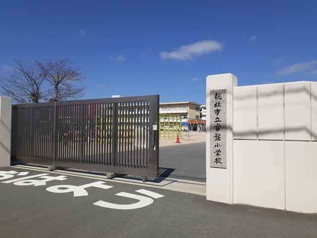 総社市立常盤小学校 1283m 吉備線<桃太郎線>/総社駅 徒歩9分 2階 築34年