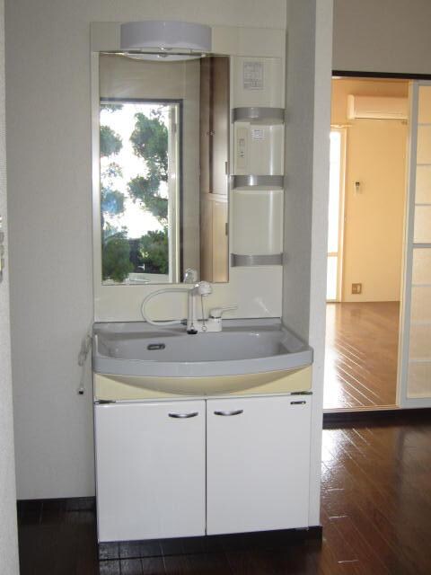 洗面所 吉備線<桃太郎線>/東総社駅 徒歩4分 1階 築37年