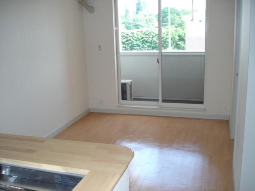 リビング 山陽新幹線（中国・九州）/新倉敷駅 バス22分東小高地下車:停歩5分 2階 築17年