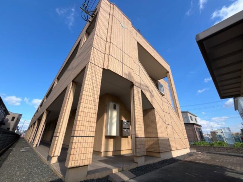 外観写真（昼） ベル・カント