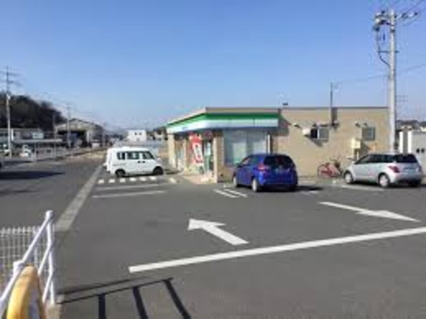ファミリーマート 倉敷西阿知町新田店(コンビニ)まで4826m 水島臨海鉄道水島本線/常盤駅 徒歩24分 2階 築16年