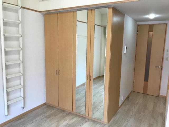 クローゼット 水島臨海鉄道水島本線/常盤駅 徒歩12分 2階 築19年