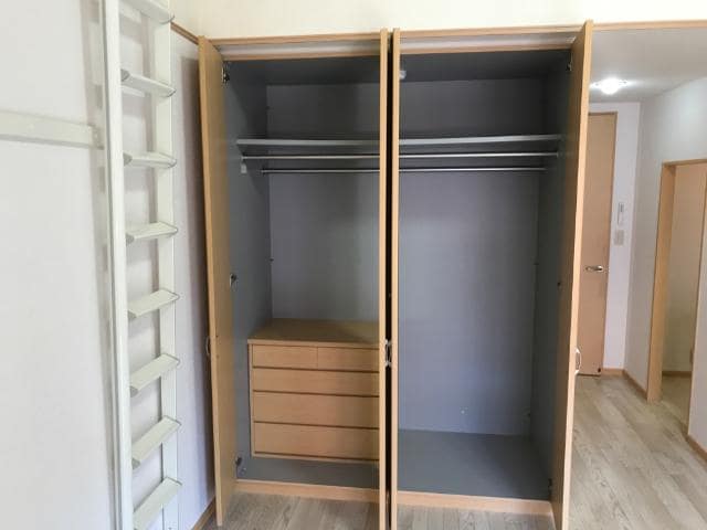クローゼット 水島臨海鉄道水島本線/常盤駅 徒歩12分 2階 築19年