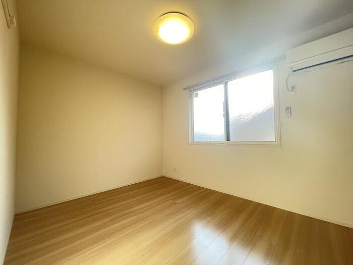  山陽本線（中国）/庭瀬駅 徒歩42分 1-2階 築6年